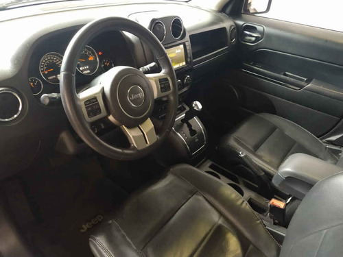 Imagen 9 de 15 de Jeep Patriot 2014 5p Limited L4/2.4 Aut