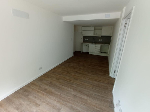 Imagen 5 de 16 de Cavia Esq Av. Brasil