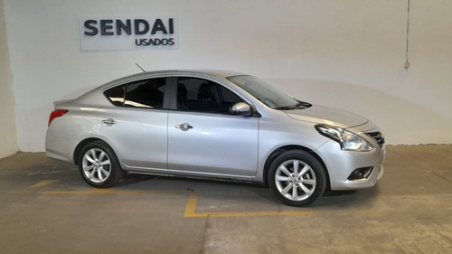 Imagen 13 de 25 de Nissan Versa Advance At