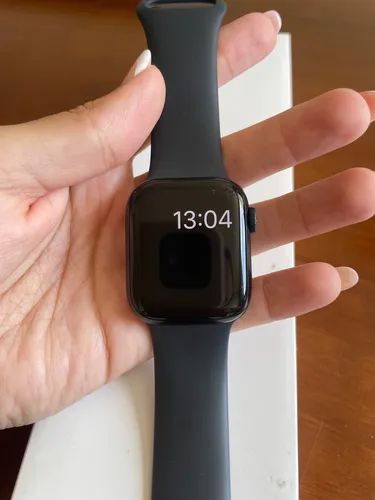 Apple Watch Série 7 - 41mm / Gps + Celular / Meia Noite