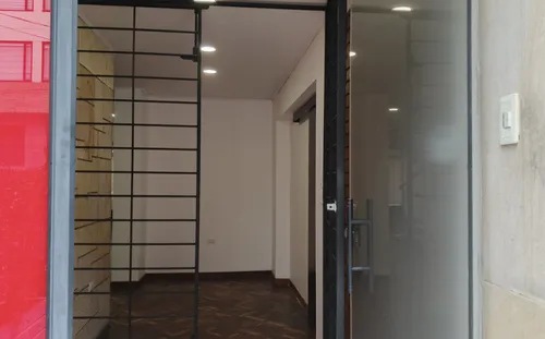 Comercial (casa Para Comercio) En Arriendo/venta En Rosales. Cod A10260136