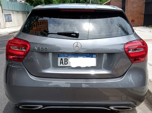 Mercedes Benz A200