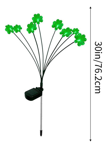 Césped De Tres Hojas Para Festival Irlandés Con Energía Sola