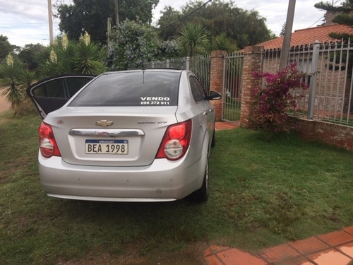Chevrolet Sonic 1.6 Ltz Sedan 16v Color Gris 2015