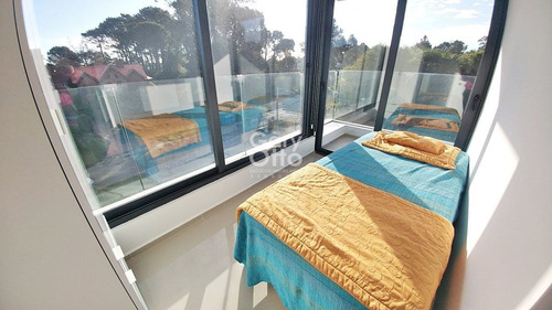 Imagen 9 de 19 de Apartamento En Venta 3 Dormitorios!