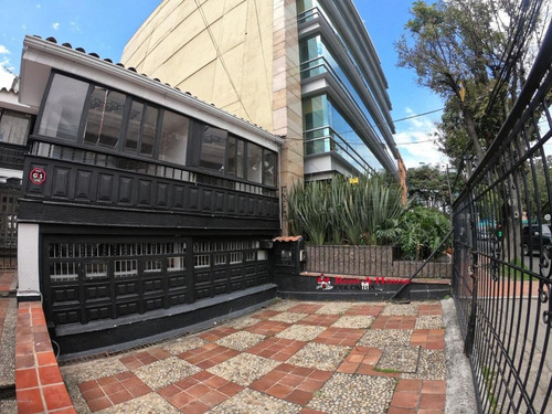 Comercial En Chico(bogota) Rah Co: 21-834