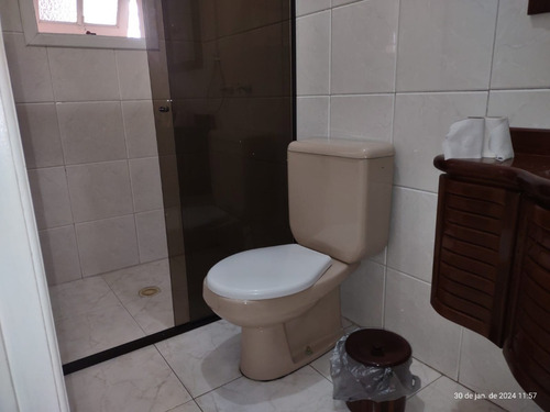 Casa Com 250 M² Com 4 Dorms Sendo 1 Suíte E 5 Banheiros Cz Americana E 2 Vgs Cobertas -jaçanã
