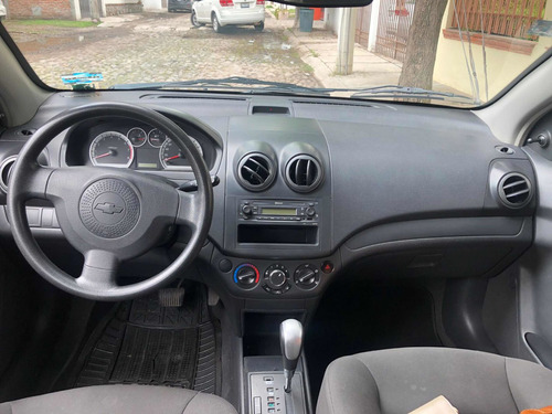 Imagen 5 de 7 de Chevrolet Aveo Lt. Automático.