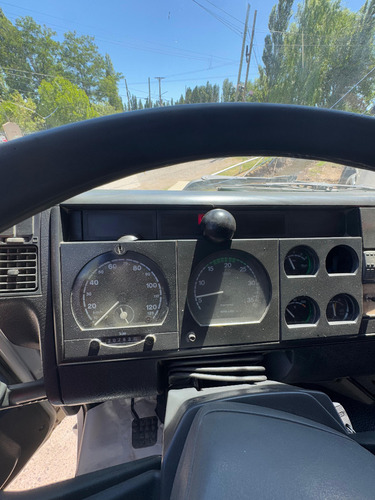 Iveco Tector 170 22 2004 Camión Volcador Rentaltrucks Vial