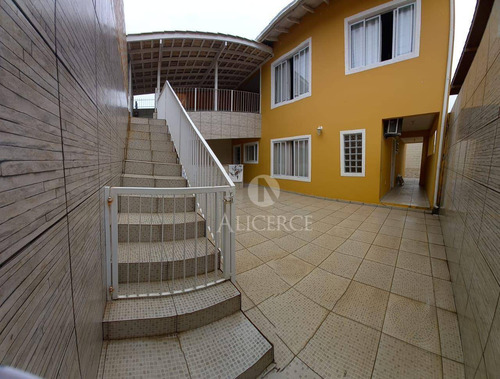 Imagem 21 de 24 de Casa 5 Dormitórios, 300 M² Por R$ 790.000 - Estreito - Florianópolis/sc - Ca0019