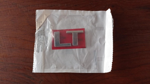 Kit Emblema Letreiro Cromado P/ Mala Onix Lt 2020 A 2025