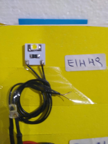 Imagen 3 de 5 de Nico 3 Leds , Resistencia Y Cable Todas Las Escalas (eih 49)