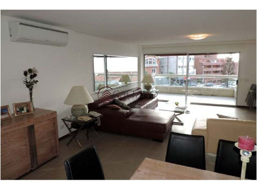 Imagen 9 de 30 de Al Mar Con Parrillero,todos Los Servicios, Garage - Punta Del Este Mansa