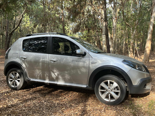 Renault Sandero Stepway 1.6 Confort 105cv