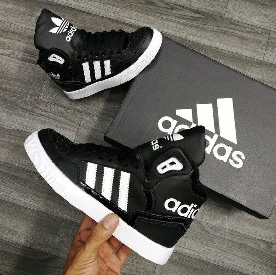 adidas en bota para hombre