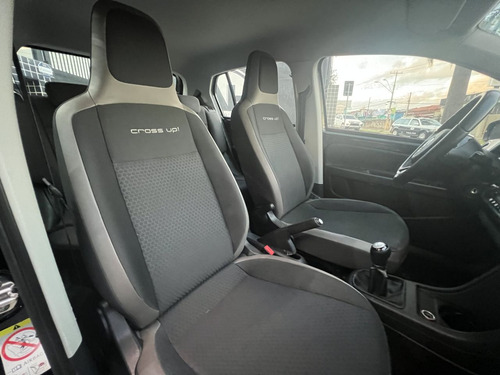 Volkswagen Up! up! cross 1.0 T. Flex 12V 5p
