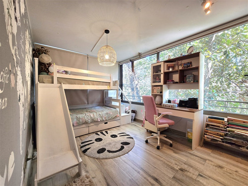 Departamento En Venta De 4 Dorm. En La Reina