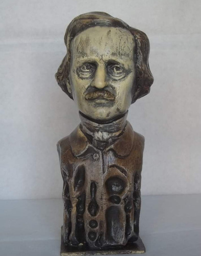 Edgar Allan Poe -  Busto De Yeso- Fraguardiente