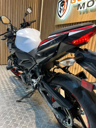 Kawasaki Er Z 400 2020