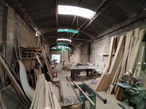 Local Comercial Con Renta.