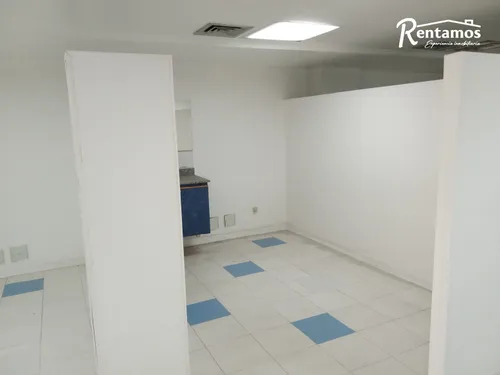 Oficina En Arriendo En Centro. Cod A775400