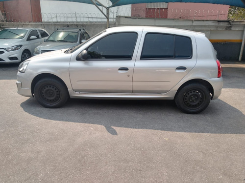 Imagem 4 de 10 de Renault Clio 1.0 16v Expression Hi-power 5p