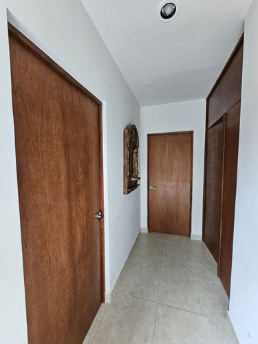 Casa De Una Planta Con Alberca Ubicada Canarias Conkal.