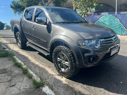Mitsubishi L200 3.2 Triton Hpe Cab. Dupla 4x4 Aut. 4p
