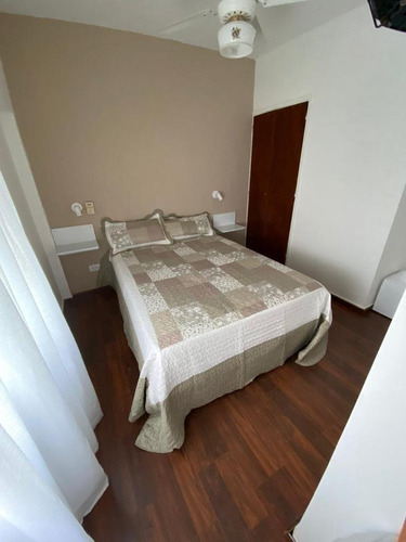 Imagen 16 de 17 de Hotel 2 Estrellas 30 Hab Mar De Ajo-estacionamiento-