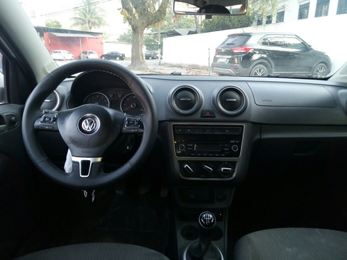 Imagem 9 de 9 de Volkswagen Voyage 2014 1.6 Vht Total Flex 4p