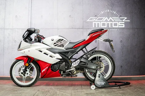 Yamaha R15 150 2014