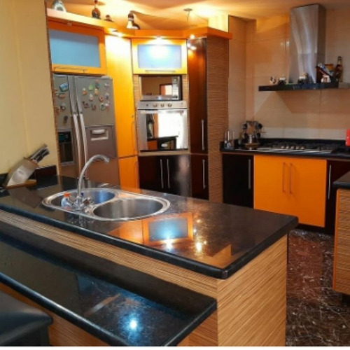 Imagen 4 de 5 de Casa Remodelada Con Piscina, Tanque Subterraneo, Cerca De Circus Viajes