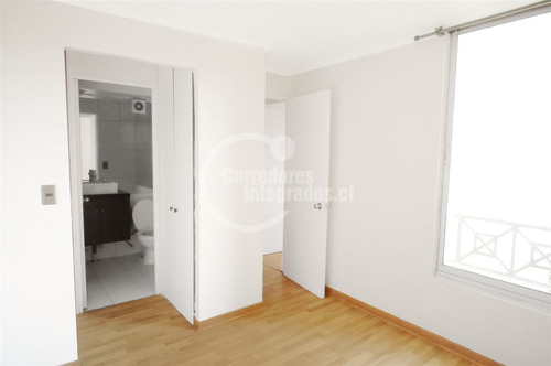 2 Dorm.2 Baños. En Barrio Los Ingleses - Valparaíso