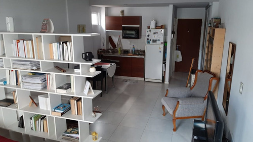 Imagen 2 de 17 de Caballito Monoambiente Con Balcon 35m2 Amenities