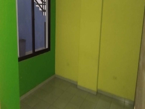 Oficina En Alquiler Av Bicentenario