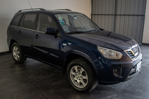 Imagen 5 de 15 de Chery Tiggo 2013 2.0 F2 Luxury 4x4 138cv Nai