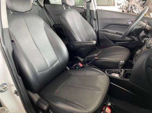 Imagem 4 de 15 de Hyundai Hb20x 1.6 16v Premium 2015