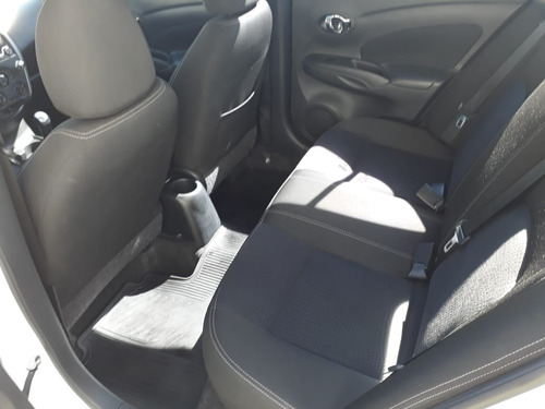 Nissan Versa Advance 2017