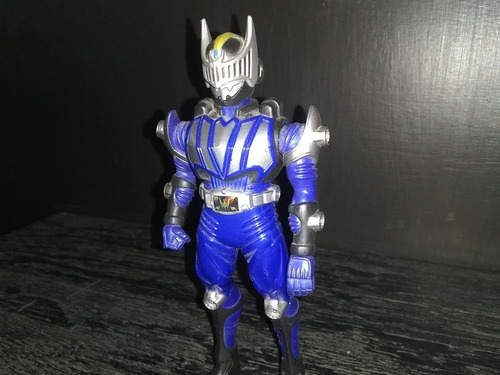 Kamen Rider Dragon Night Wing Knight Figura