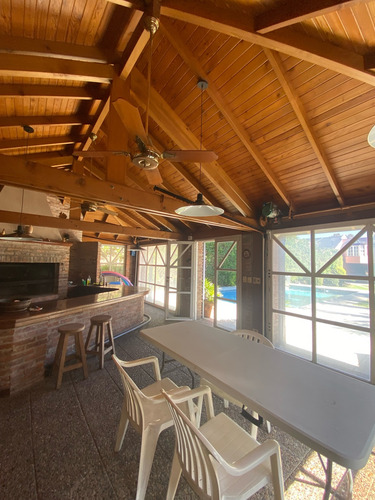 Casa De Liertador Al Rio