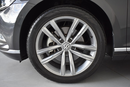 Volkswagen Passat 2.0 Tsi Highline 220cv - Car Cash