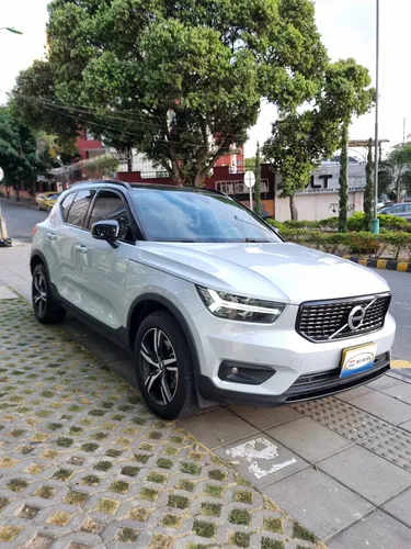 Volvo XC40 2.0 T5 Awd R-design