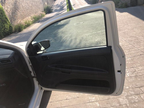 Volkswagen Saveiro 1.6 Starline Mt
