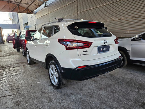 Nissan Qashqai 2.0 SENSE 4X2 MT 5P