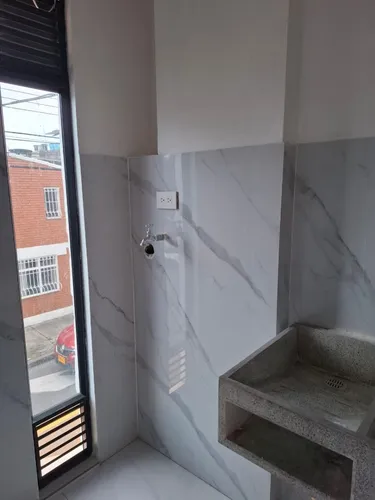 Vendo Apartamento El Jazmin, Piso 2, Garaje
