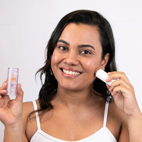 Imagem 2 de 9 de Pro Stick Protetor Solar Facial Fps96 Pro40 14g Pink Cheeks