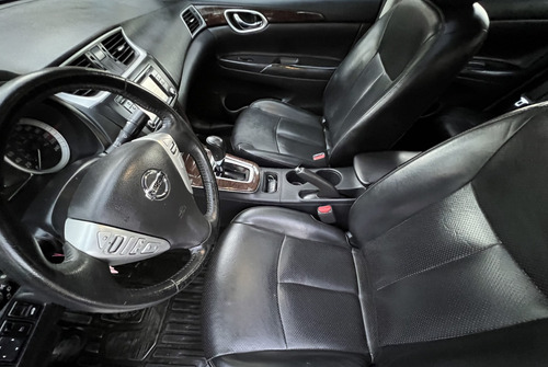 Nissan Sentra 1.8 Exclusive Navi At