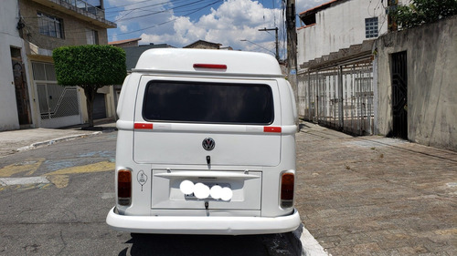 Volkswagen Kombi 1.4 Lotação Total Flex