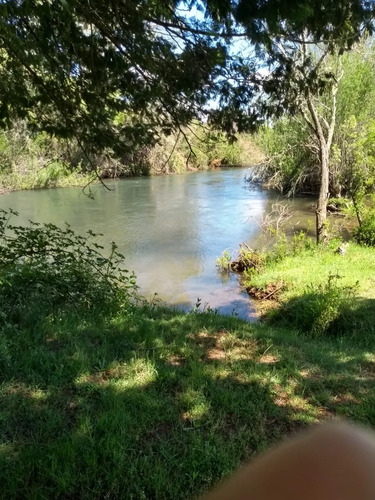 Oelckers Vende, Termas De Catillo, Con Orilla Rio Cato
