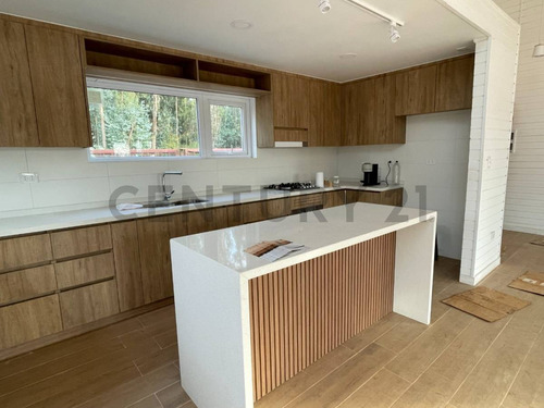Casa Nueva En Venta, Proyecto Aires De Nonguen, Entorno N...